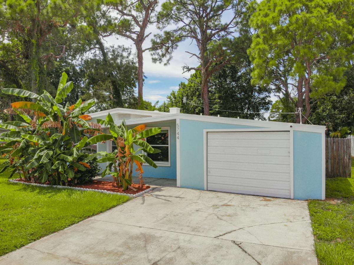 5Min From The Beach 8 Min From Siesta Key ซาราโซตา ภายนอก รูปภาพ